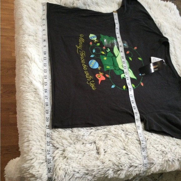 Fifth Sun Star Wars Mandalorian semi cropped short sleeve tee XL - Picture 8 of 10